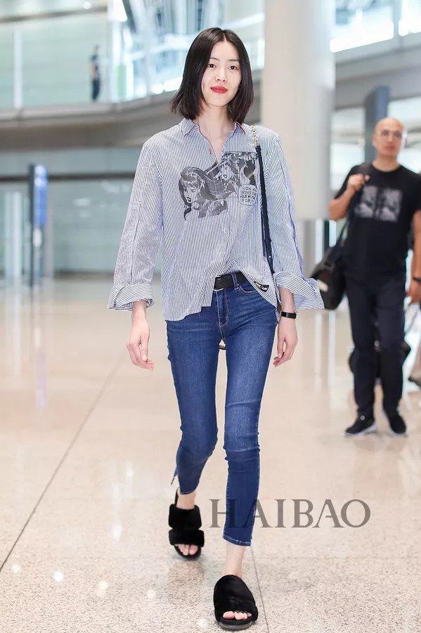 国模| 刘雯走起日系清新风，杜鹃依然气质范儿十足!