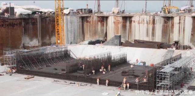  港珠澳大桥@港珠澳大桥人工岛是如何修建的