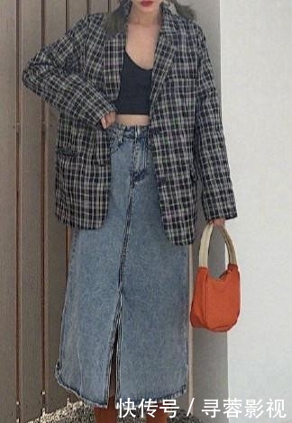 【半身裙】会穿的女生有多美?简约个性装扮随心搭,这组look时尚百搭还减龄