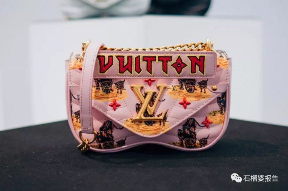 包包 | 大牌秋冬新款上市，盒饭可乐罐都是认真的吗