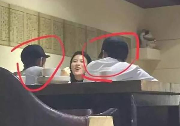 打死也不想承认赵丽颖与冯绍峰相恋!颖宝粉丝为啥瞧不上冯绍峰?