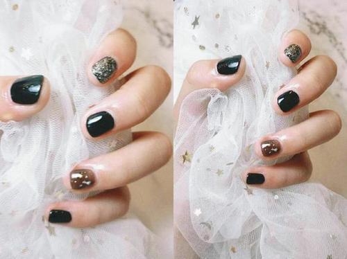 2018秋季流行的挑色美甲，随意挑一款超级显白，还能提升气质！