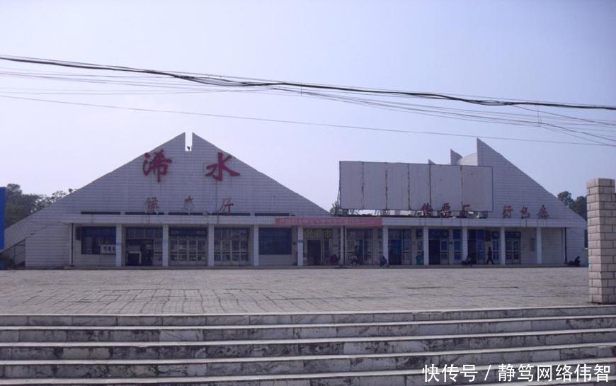 湖北黄冈一个县, 是“七省通衢”, 有一块黄石的飞地