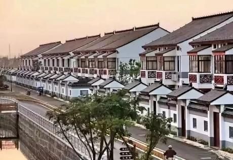  『张家港』中国最整洁的3座大城市，一路繁花开满城，不比日本国差