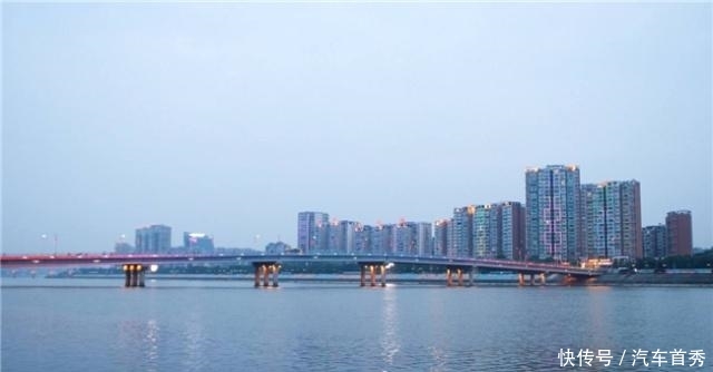  发展：如果成都能和这座城市“合并”，将迎来新的发展，成为下