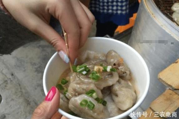  #当地#因舌尖上的中国而出名，一大锅3分钟就卖光，会做的就这一个城市