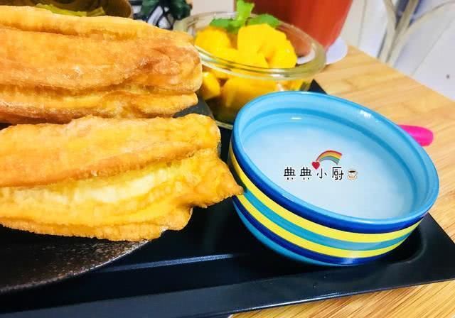 『家里』晒一下我们家一周早饭,盆友说:怪不得小孩在家里授课不烦神,吃得好