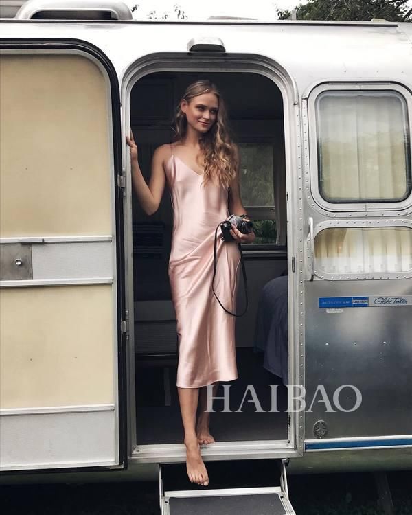 Slay全场的七夕穿搭攻略,吊带裙小白裙还是帅气裤装?有没有男朋