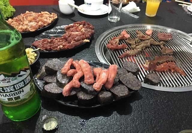 一家三口自驾北方05天：边陲小城集安，在鸭绿江边看两个不同世界