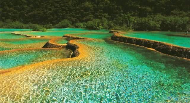 十月份，除了稻城亚丁之外，川西还有哪些好玩的地方？