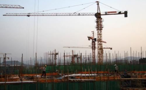  赚点钱：农民又有“返乡热”，明明能多挣几天钱，为啥不在外多