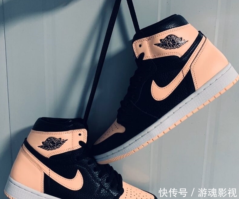 粉色@男女通吃的最强鞋款来了!你get到了AJ 1“黑粉脚趾”的颜值吗?