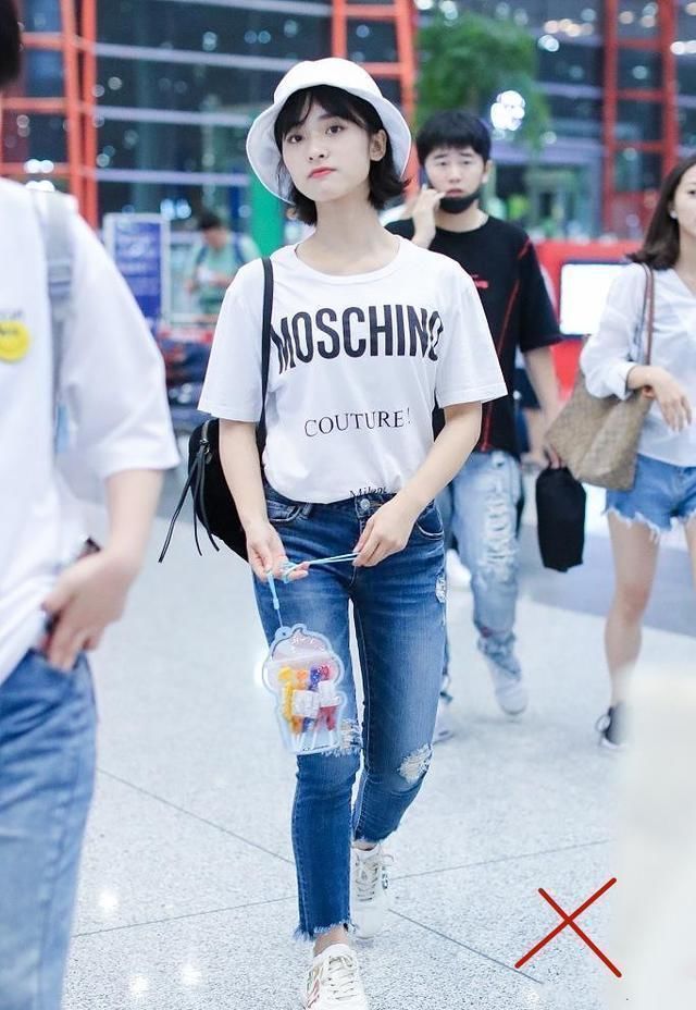 『反倒』身型合乎这几个方面的妹纸,最好不要穿老爸鞋,不但不潮反倒会很土
