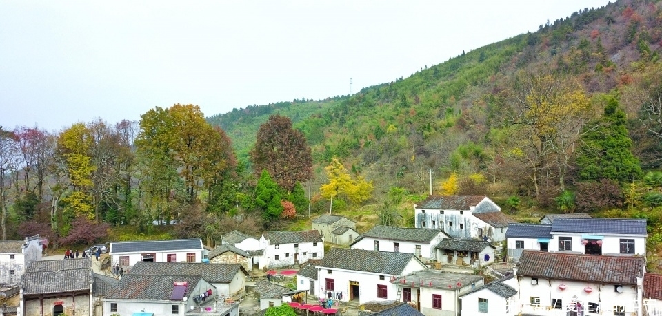 安徽最美秋色即将上线 三个人少景美的赏秋胜地 错过要再等一年