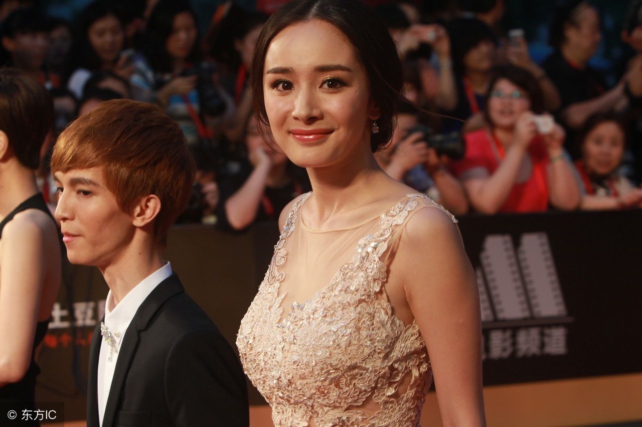 有料也烦恼!杨幂穿连衣裙勒出“一根线”，却暴露了这个缺陷