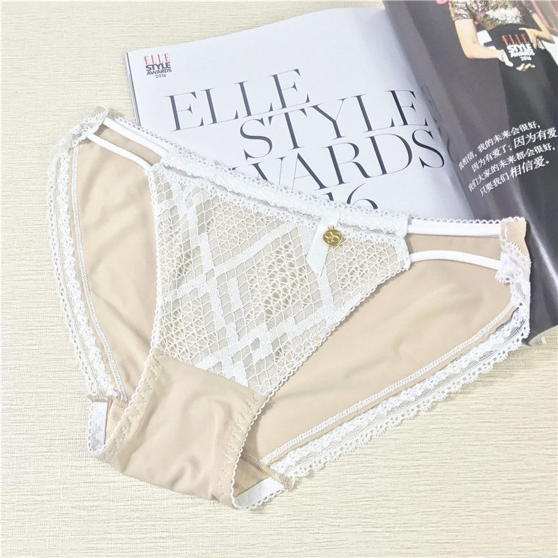 越来越多女人不穿三角裤，看看下面怎么穿的，清凉又迷人