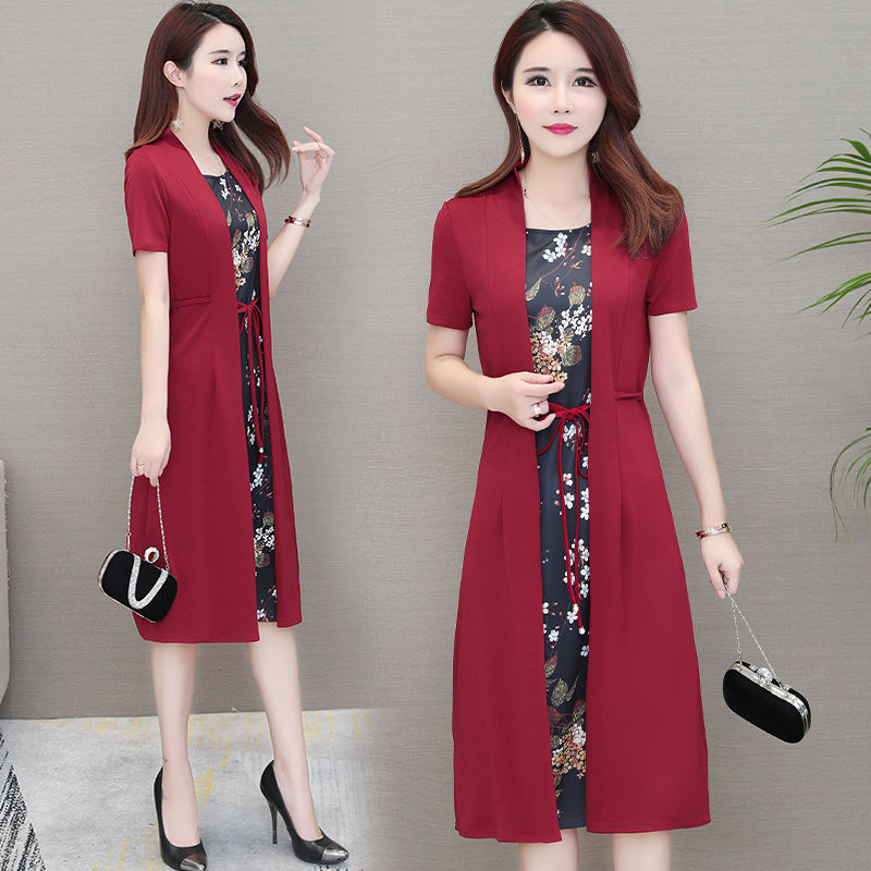 女人再穷,也不能亏待自己!这样女装,特适合35-58岁女人穿