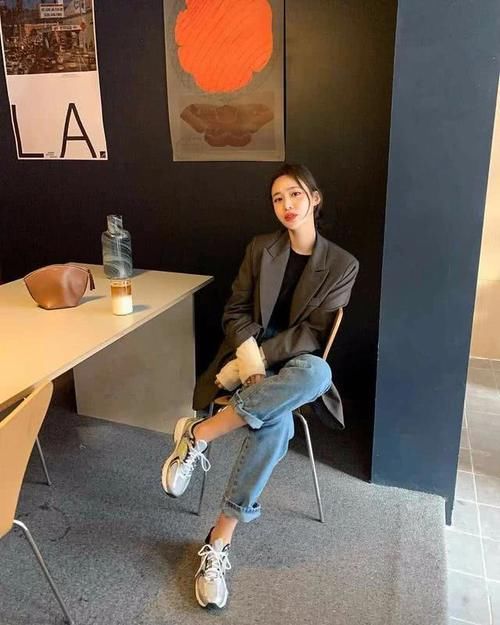  『款式』曾经被说“丑哭了”的这双鞋，原来搭配对了这么好看！后悔穿晚了