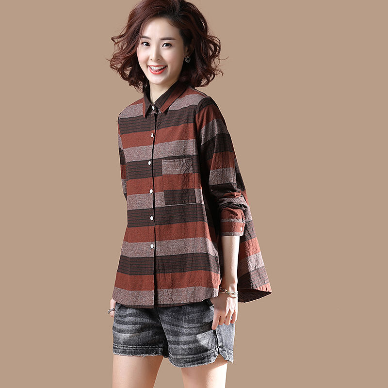 小个子老婆，从不敢穿裙子!早秋娃娃衫+小脚裤，显高巨美嫩