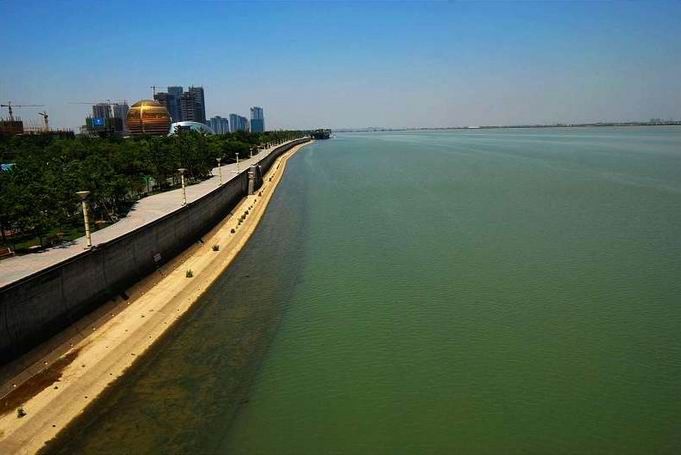 浙江杭州和江苏南京2018年GDP已出，谁的成绩更好？