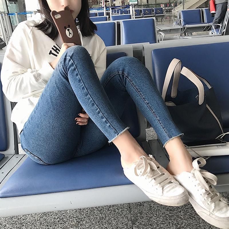 短裤凸显腰身, 拉长视线, 提升个人优雅气质!