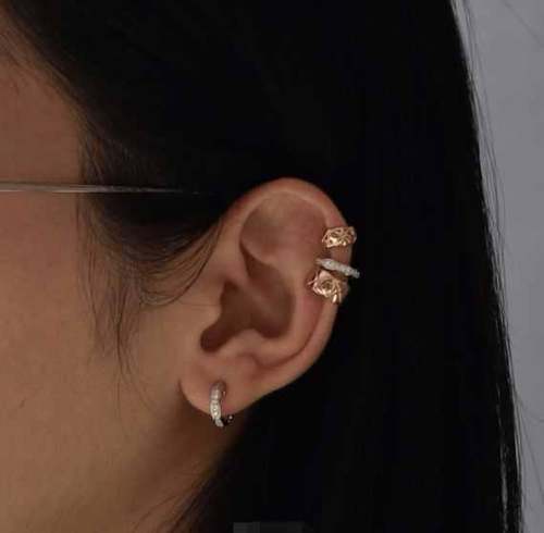 奚梦瑶现身机场满屏大长腿，一身夏装竟然高达45万，“壕”气冲天