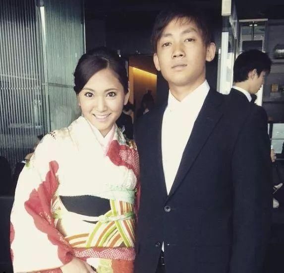 蒋劲夫首次公开恋情，难道是被此前的GAY传闻刺激到了么？