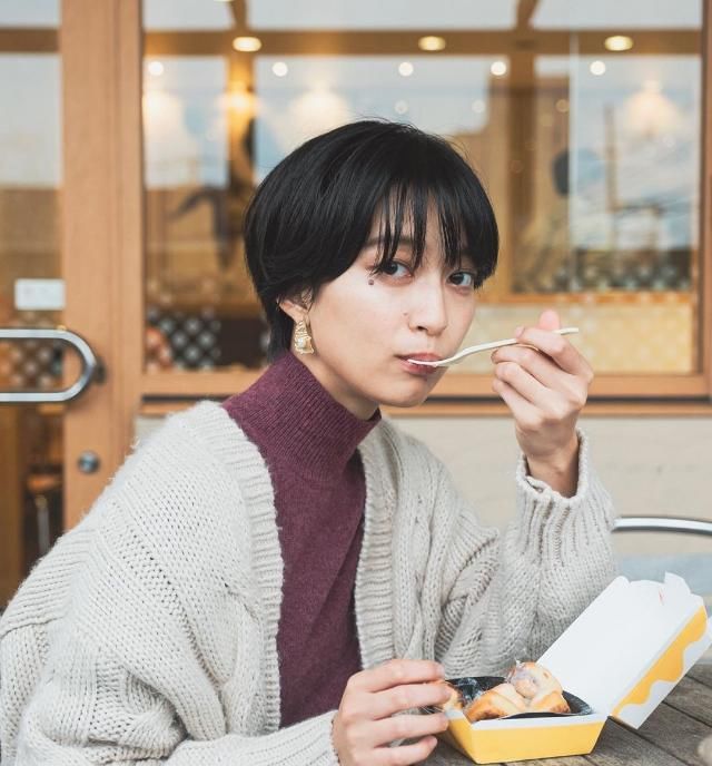  【穿搭】日系风来袭，慵懒早春这么搭，轻松打造知性美感！