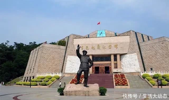 「族自治区」广西各市著名风景区一览表,广西人收藏了