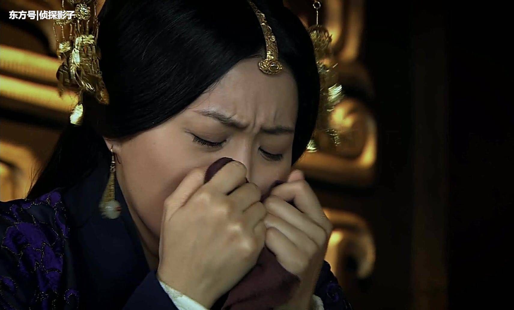 丝帕拭泪的古装女子，郑爽委屈、胡定欣悲伤、陈法拉不计形象