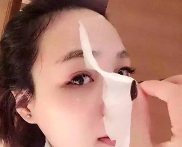  『早上』早上和晚上敷面膜有什么区别呢?我总乱敷,怪不得敷了皮肤都不白