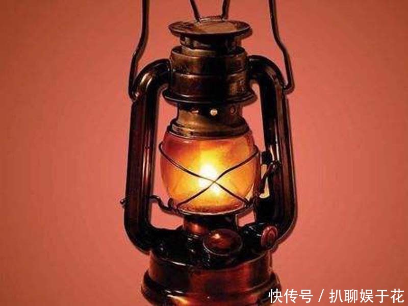  #时间#80年代的农村，在长时间停电的夜晚是如何度过的比如今更