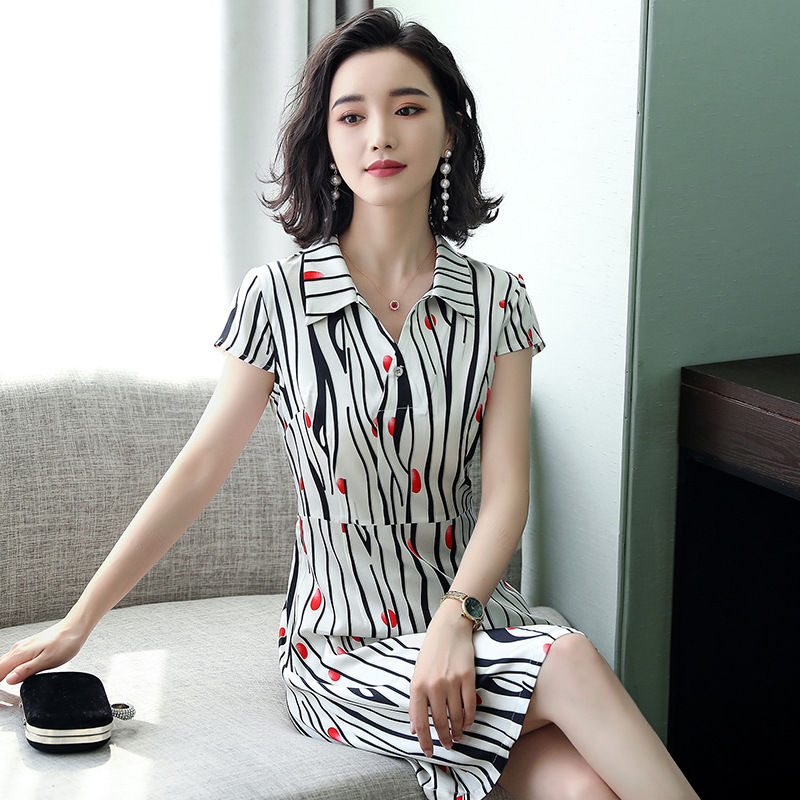 终于找到了，6070穿显嫩又洋气，比雪纺好看百倍的“冻龄裙”