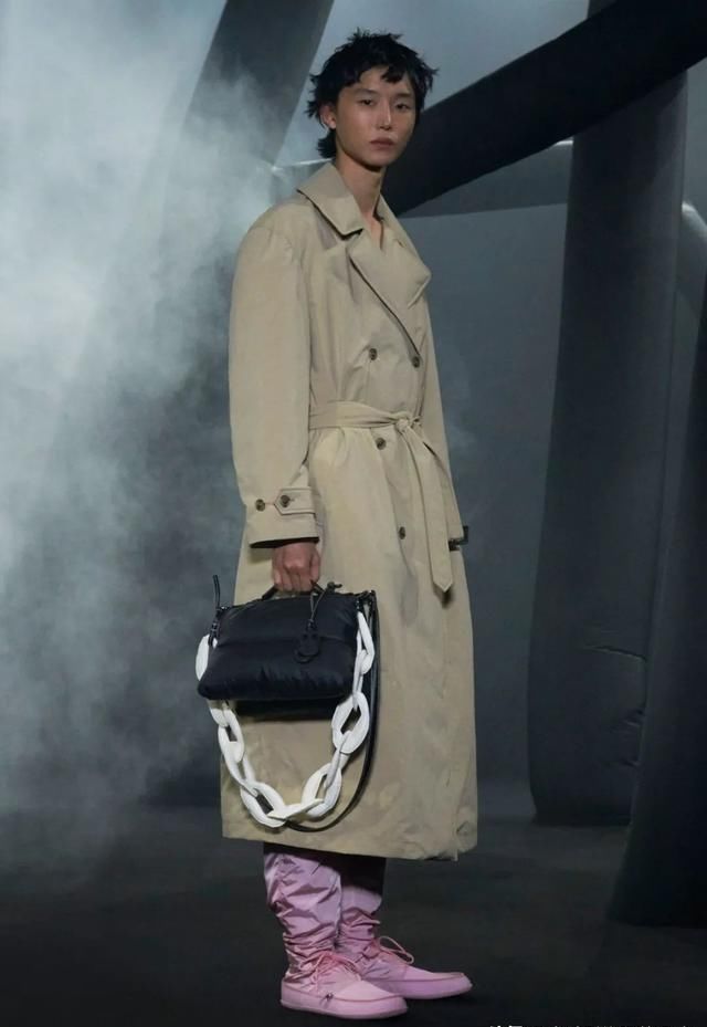 设计师@2020秋冬 Genius 系列:多个天才设计师的合作系列,MONCLER