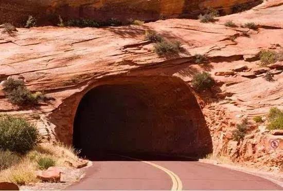 长江隧道通车 | 全球最壮观的十大隧道:中国有三处堪称世界级壮