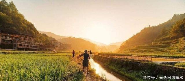  「村民」农村发展中面临的1个难题，你认为是什么