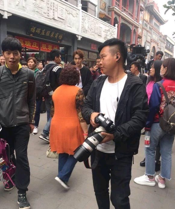 网友爆出未精修朱一龙照片简直辣眼睛 粉丝回怼你算什么天仙