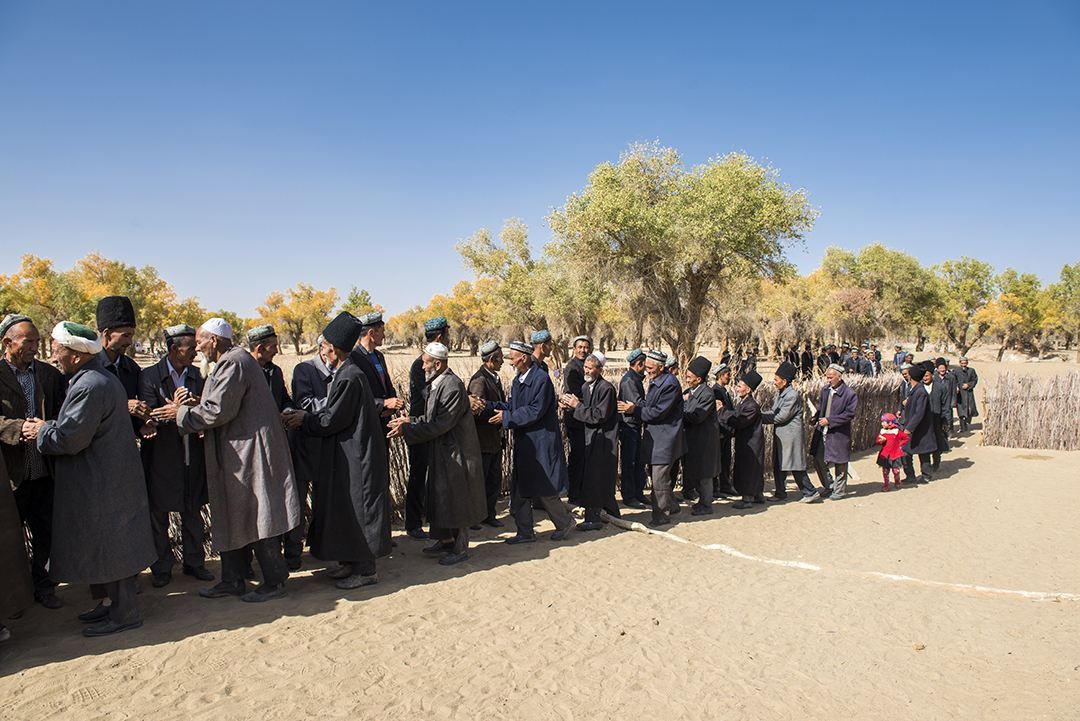 中国面积最大的村庄，1321人生活在沙漠深处，至今搞不清来历
