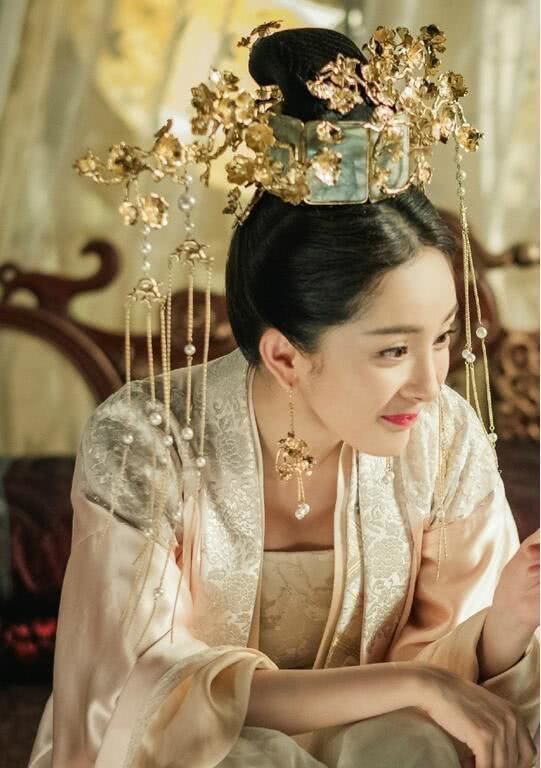 『九州』《九州斛珠夫人》将开始启动,杨幂主演,男主角已定,又一波回忆