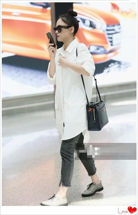 本以为39岁陈乔恩保养的够嫩的了，可看到42岁范玮琪，我沉默了！