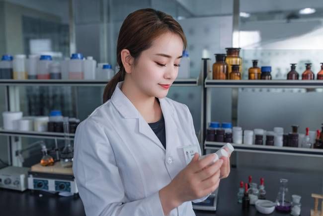 美肤专家kiki老师，为都市女性问题肌护航