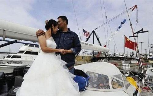 中国逍遥的“侣行”夫妻,变卖公司环球旅游,8年时间挥霍上亿