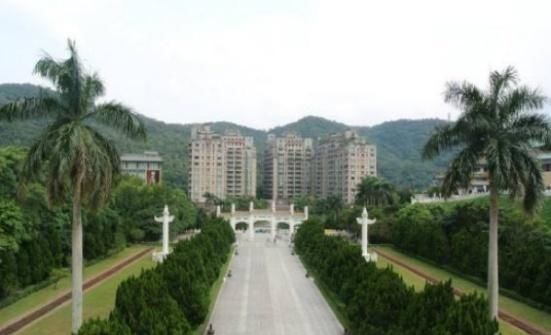 中国最“牛”省会，面积还没有一个县城大，却是世界一线城市