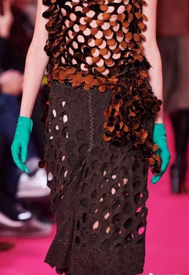  「国际时装」2020春夏高定——Maison Margiela 舞会后的宿醉