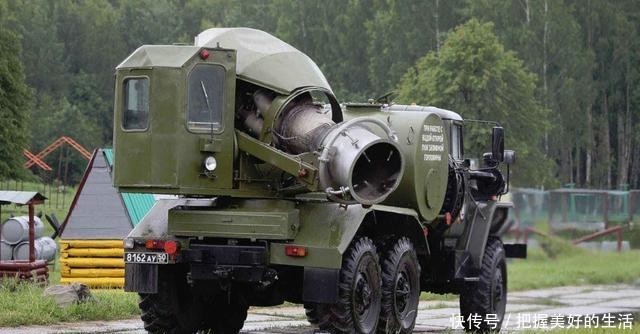  「演练」俄军驰援意大利遭质疑：80%装备根本没用，趁机演练生化战争