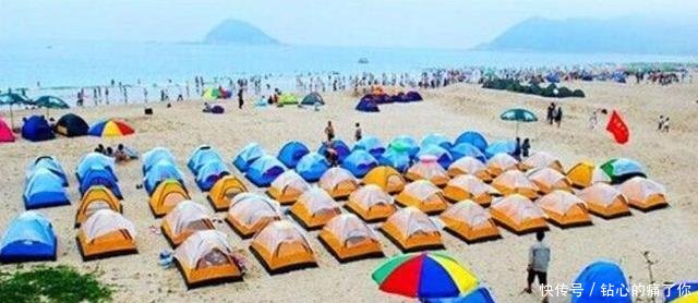 为什么出去游玩的情侣，宁愿睡帐篷也不住宾馆原因其实很简单