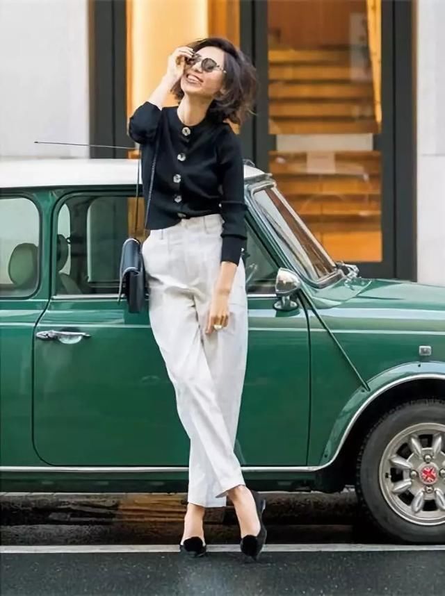 日本OL小姐姐超有气质的秋季白色穿搭，是时候学一下了！