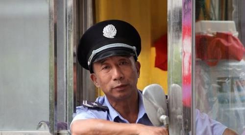  企业员工■企业员工退体工资低该怎么办？