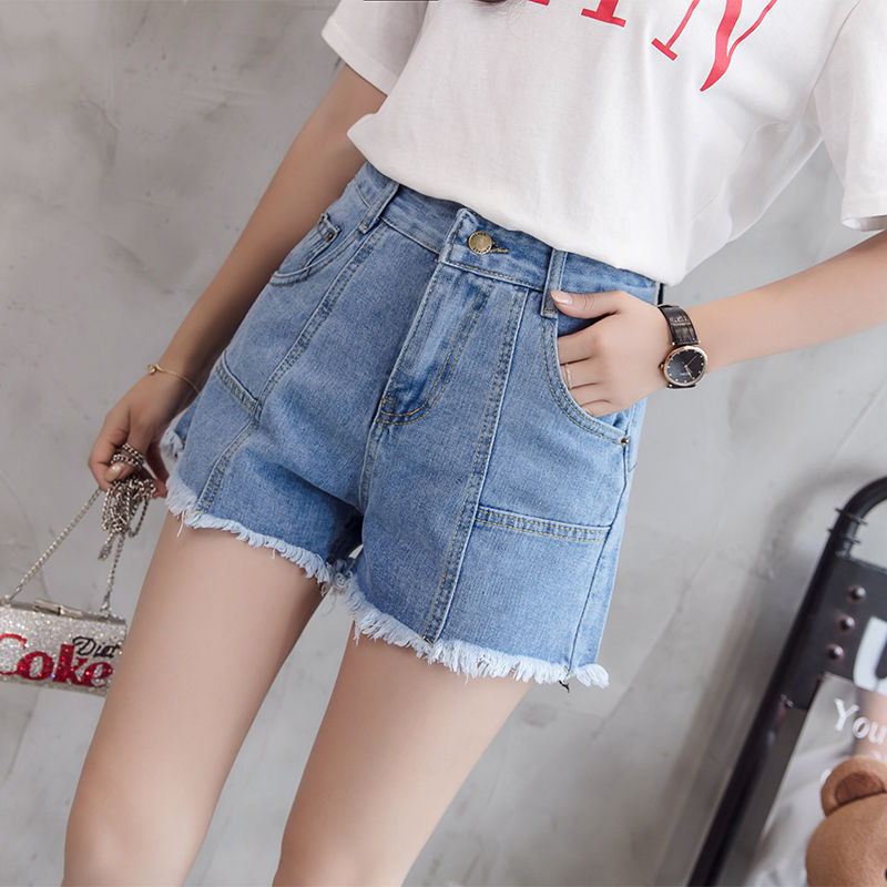 还在穿裙子吗?今年最流行的短裤，时尚又减龄