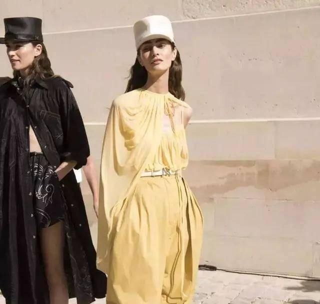  色彩：春夏的流行色彩，照着穿让你一直柔和清爽的美下去